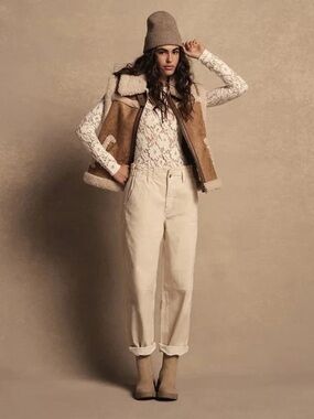 American Eagle AE Stretch Super High-Rise Corduroy Paper Bag Barrel Pant Size 12